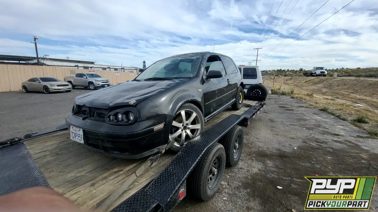 Photo of 2003 Volkswagen Golf
