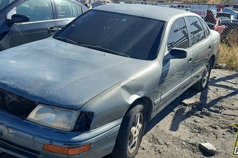 Photo of 1997 Toyota Avalon