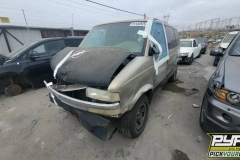 Photo of 2001 Chevrolet Astro