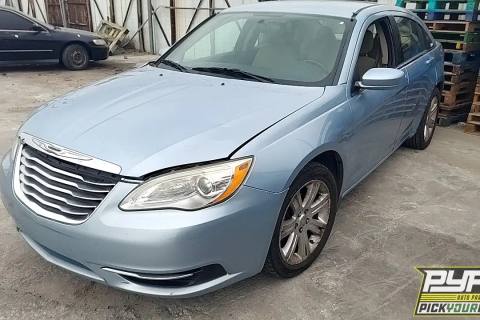 Photo of 2012 Chrysler 200