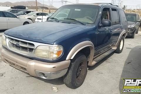 Photo of 2000 Ford Explorer