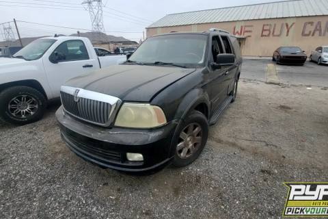 Photo of 2003 Lincoln Navigator