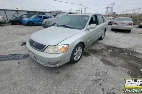 Photo of 2000 Toyota Avalon