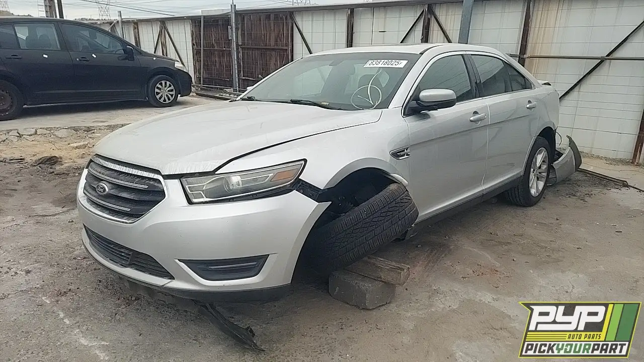 Photo of 2013 Ford Taurus
