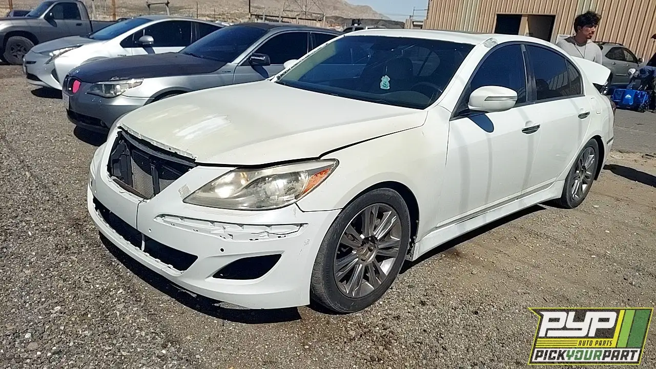 Photo of 2013 Hyundai Genesis