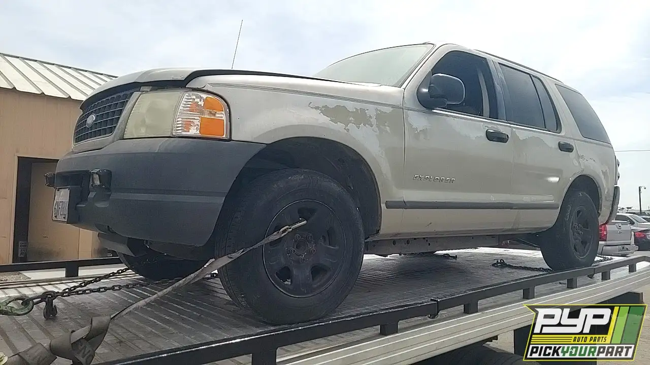 Photo of 2004 Ford Explorer