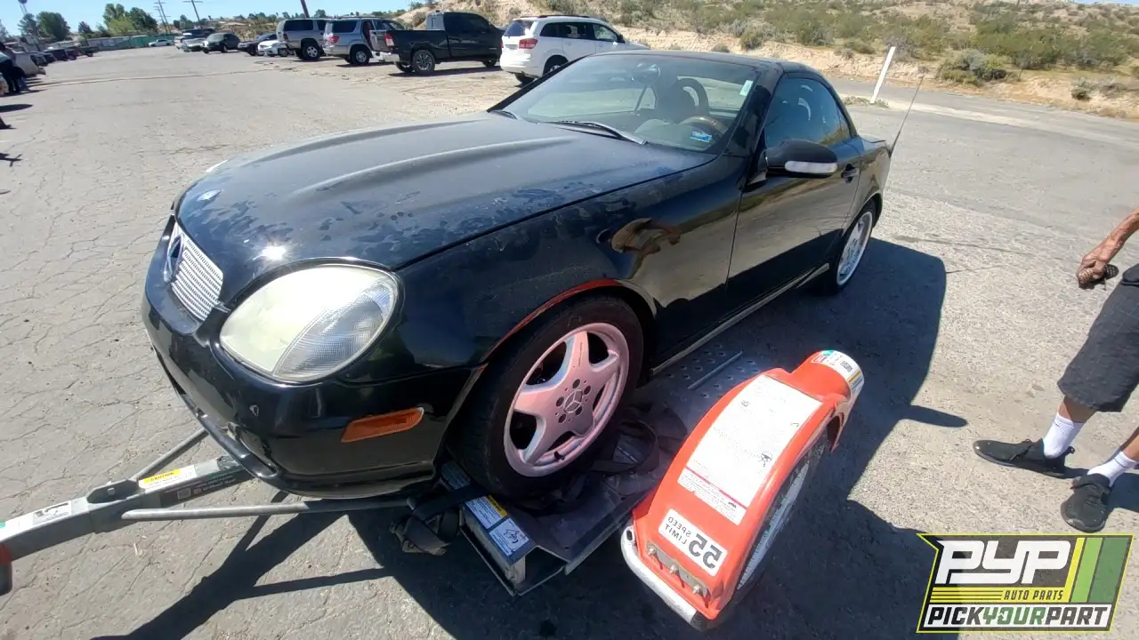Photo of 2001 Mercedes-Benz Slk320