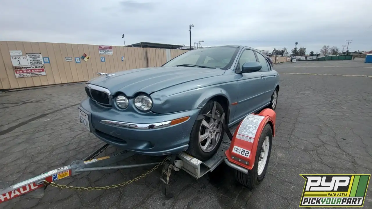 Photo of 2004 Jaguar X-Type
