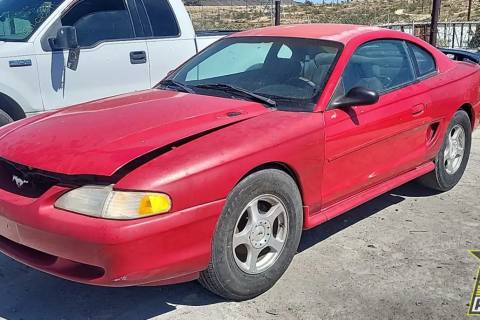 Photo of 1997 Ford Mustang