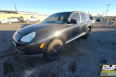 Photo of 2004 Porsche Cayenne