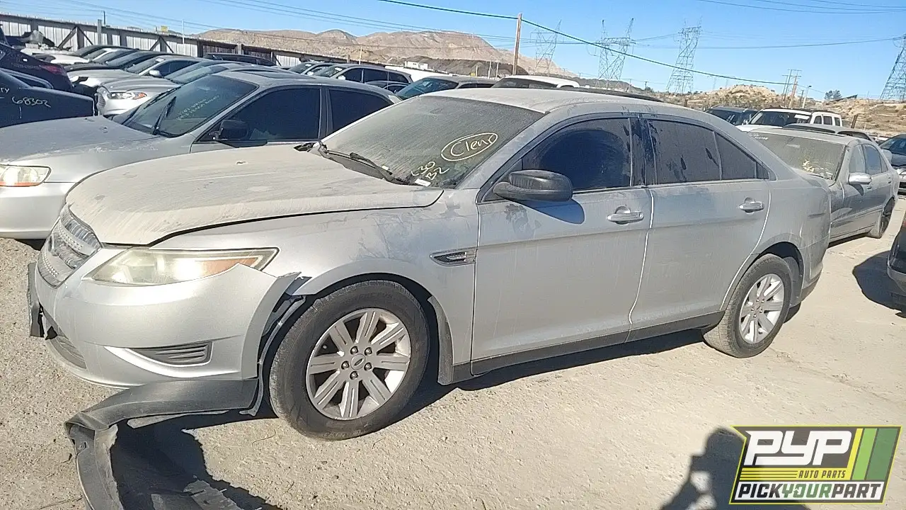 Photo of 2011 Ford Taurus