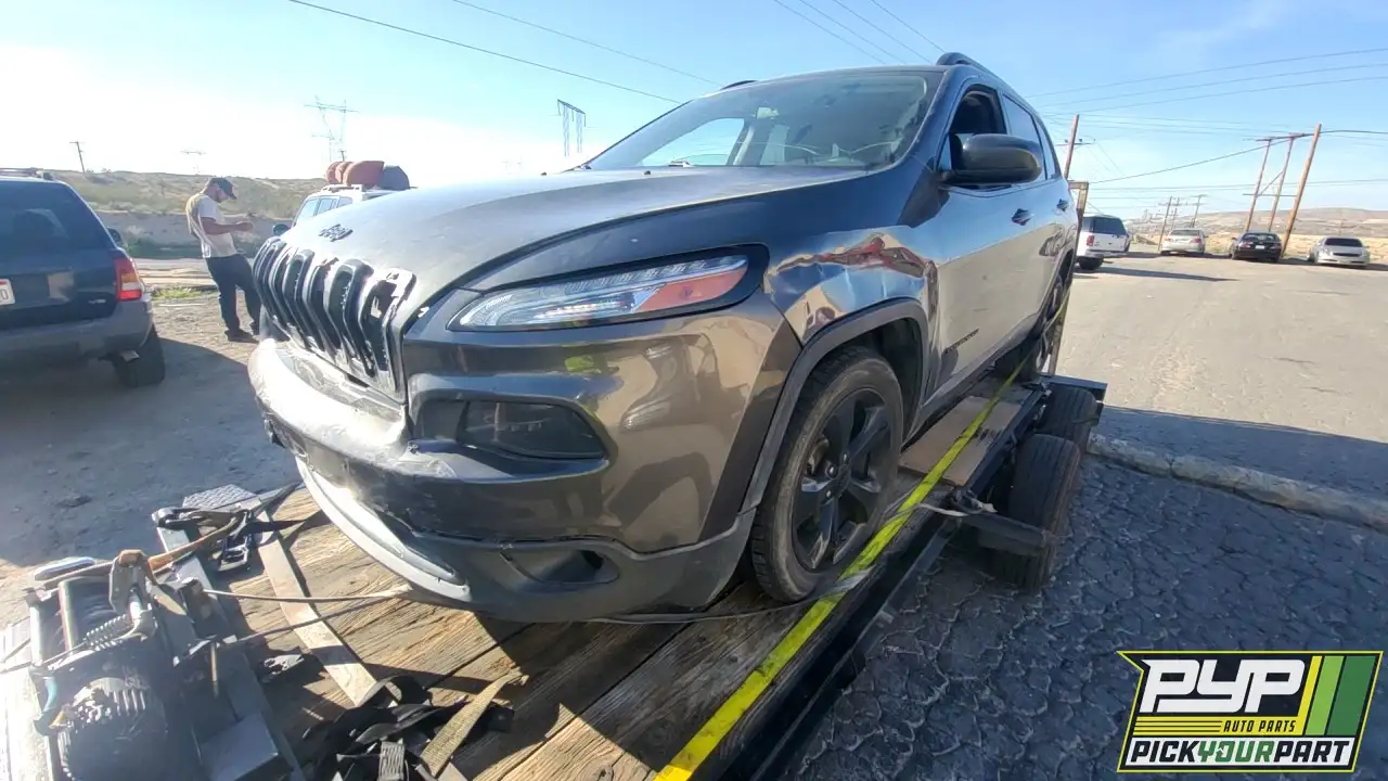 Photo of 2018 Jeep Cherokee
