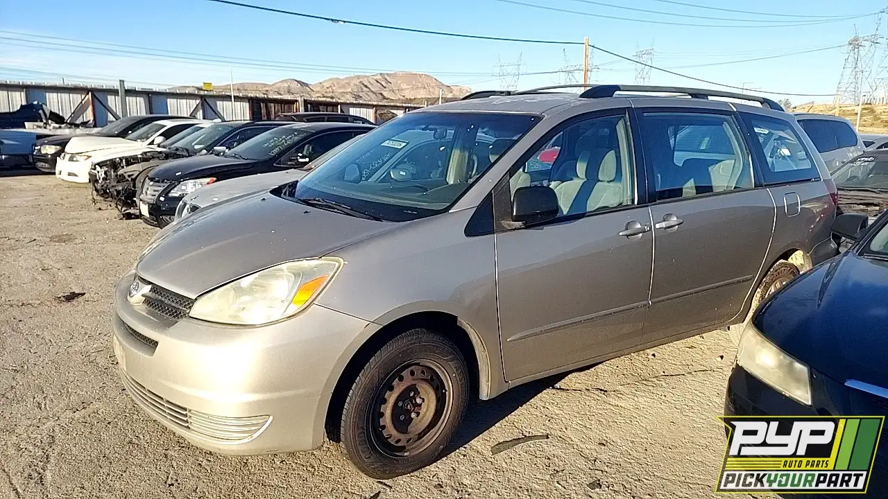 Photo of 2005 Toyota Sienna