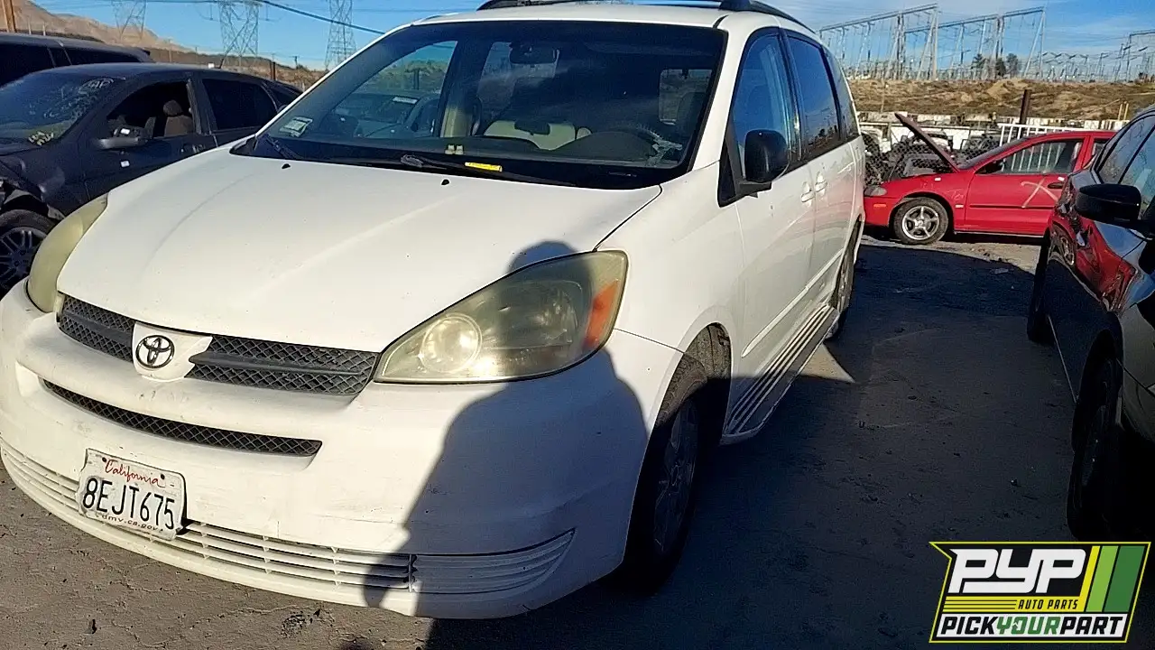 Photo of 2004 Toyota Sienna