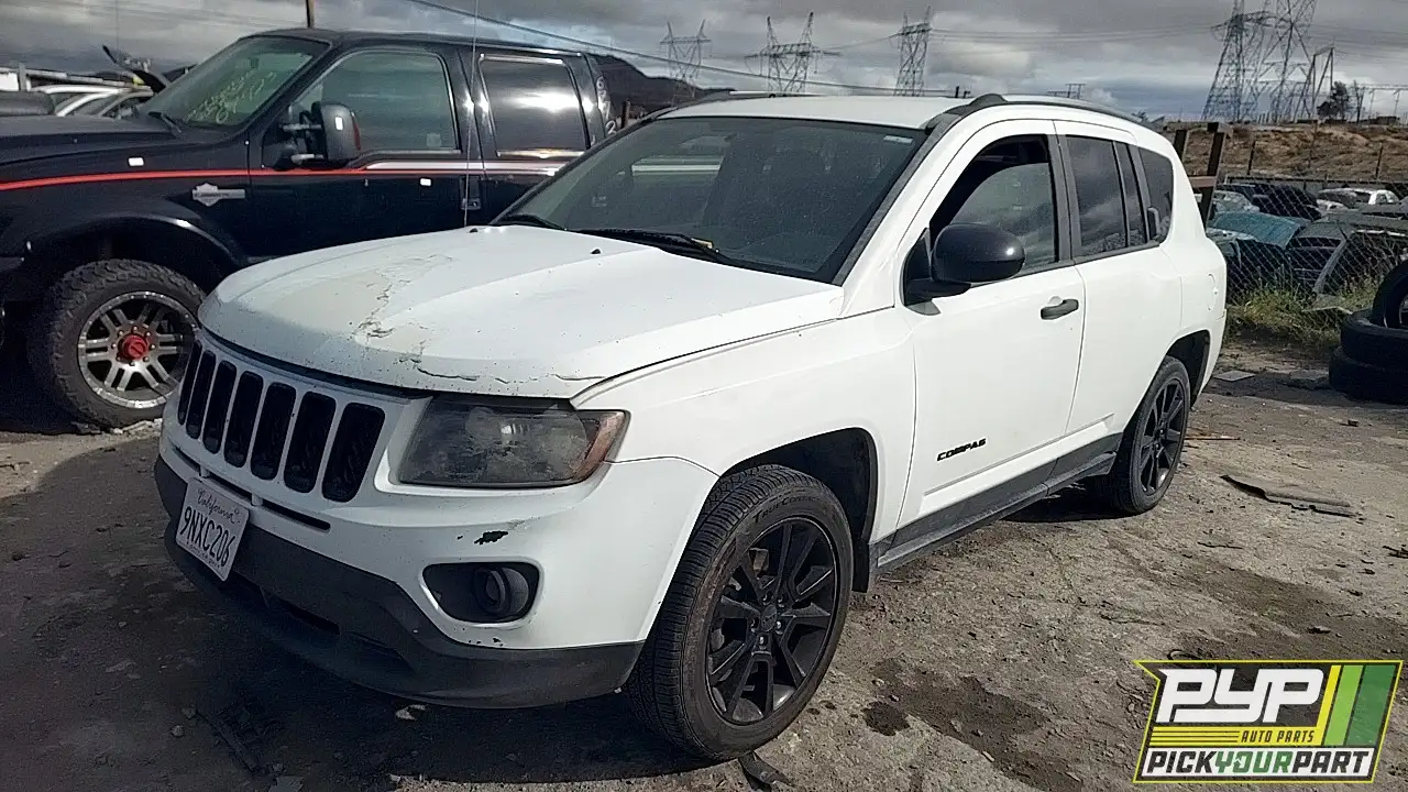 Photo of 2014 Jeep Compass