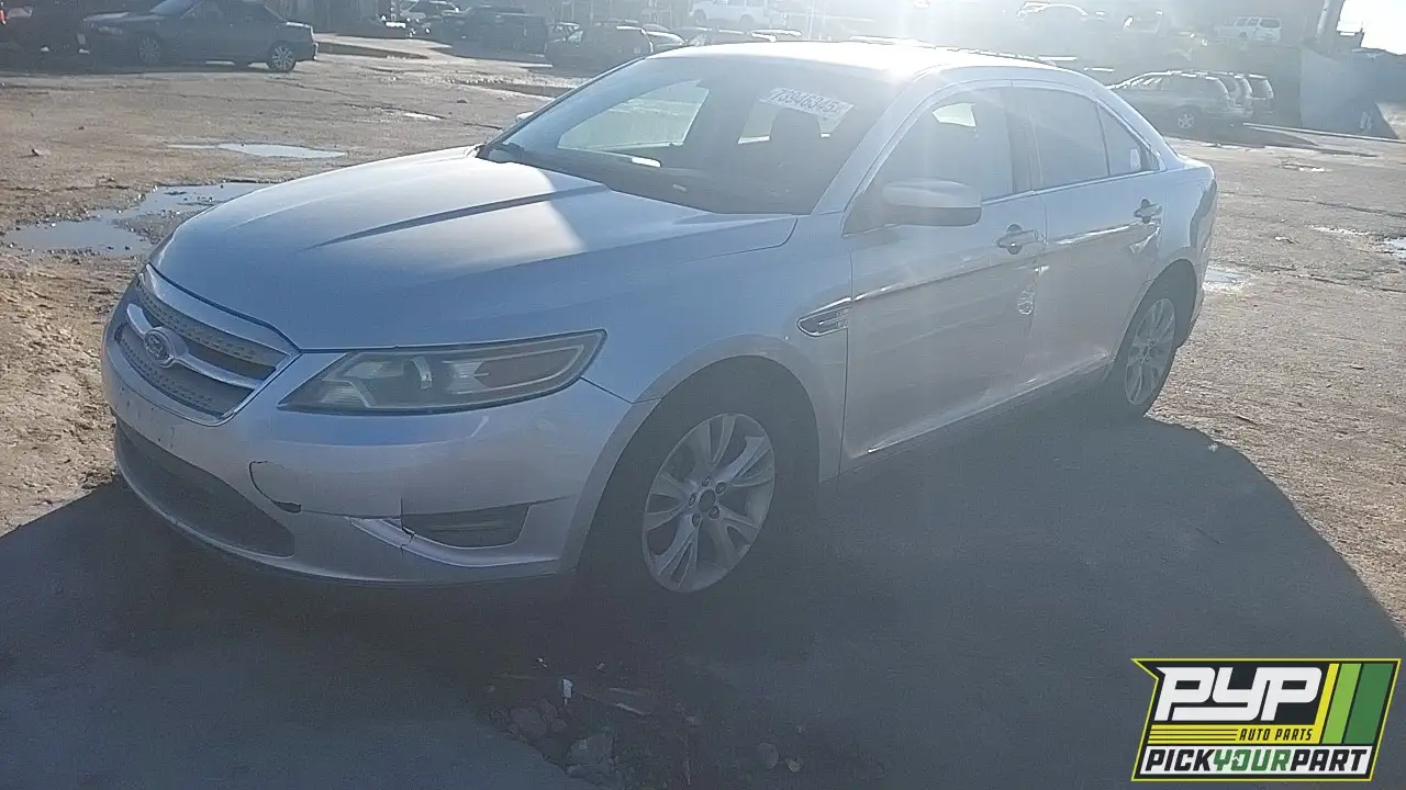 Photo of 2011 Ford Taurus