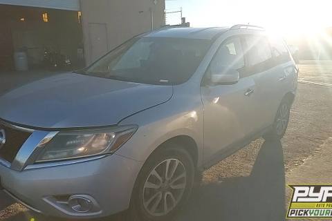 Photo of 2015 Nissan Pathfinder