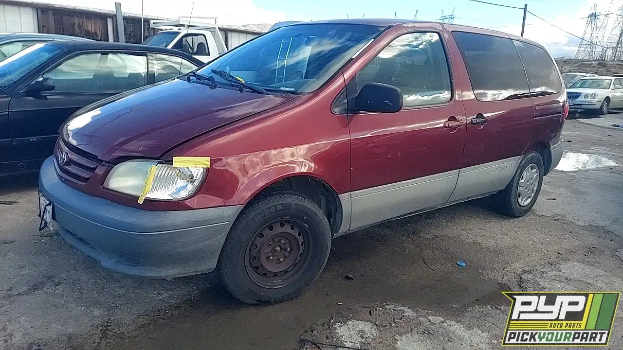 Photo of 2001 Toyota Sienna