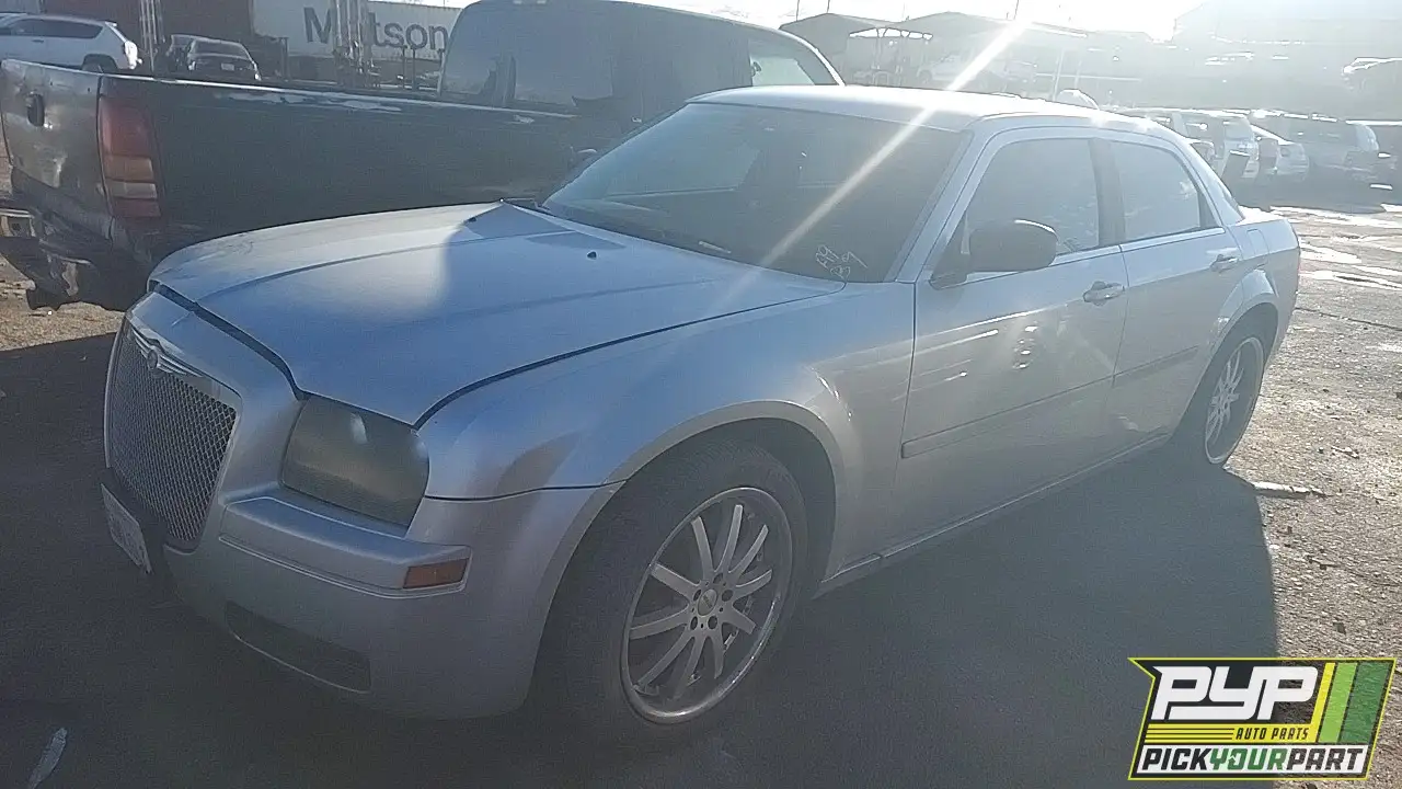 Photo of 2005 Chrysler 300