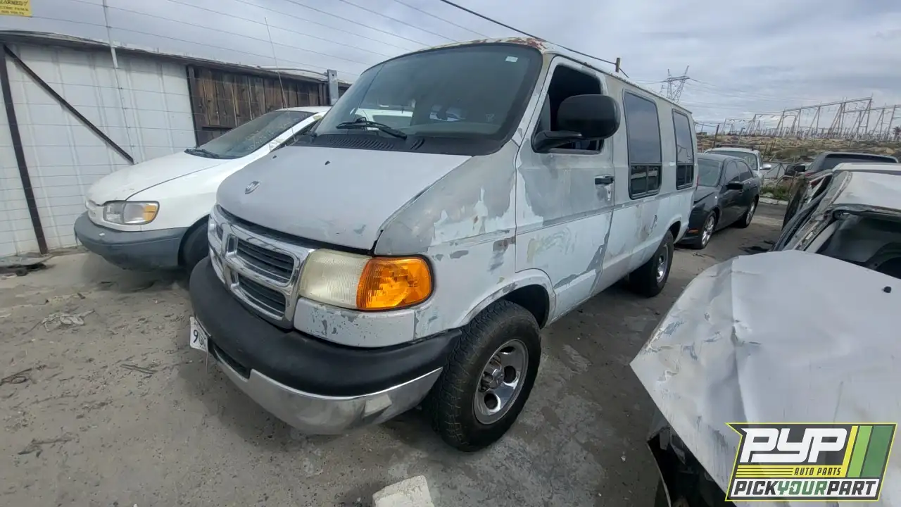 Photo of 2002 Dodge Ram 1500 Van
