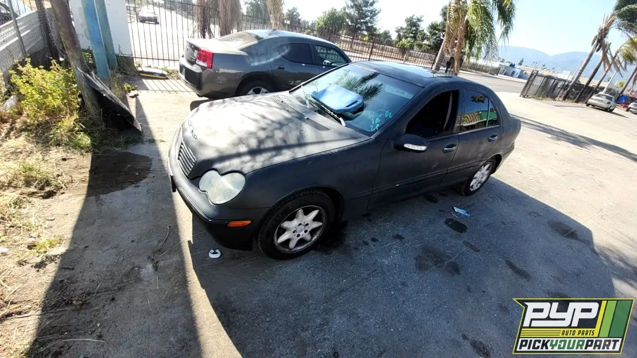 Photo of 2004 Mercedes-Benz C240