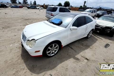 Photo of 2002 Mercedes-Benz C230