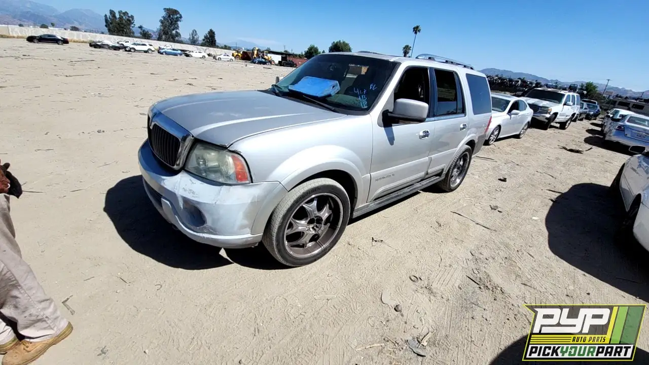 Photo of 2003 Lincoln Navigator