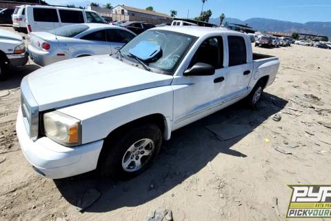 Photo of 2005 Dodge Dakota