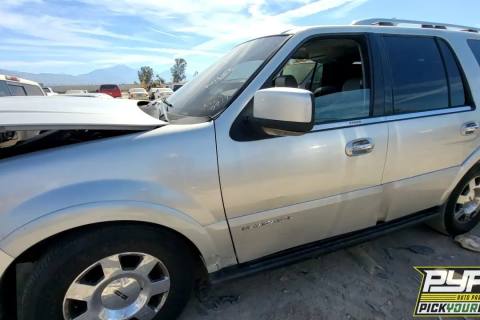 Photo of 2006 Lincoln Navigator