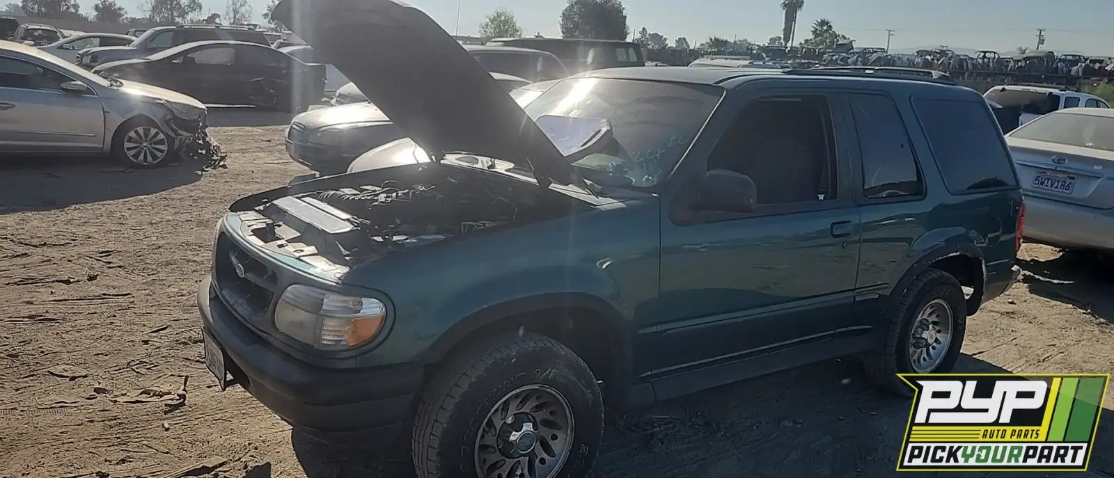 Photo of 1998 Ford Explorer