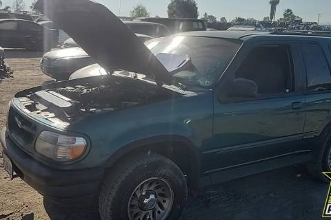 Photo of 1998 Ford Explorer