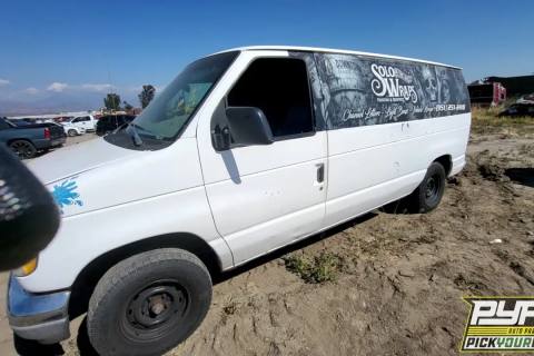 Photo of 2000 Ford E-150 Econoline
