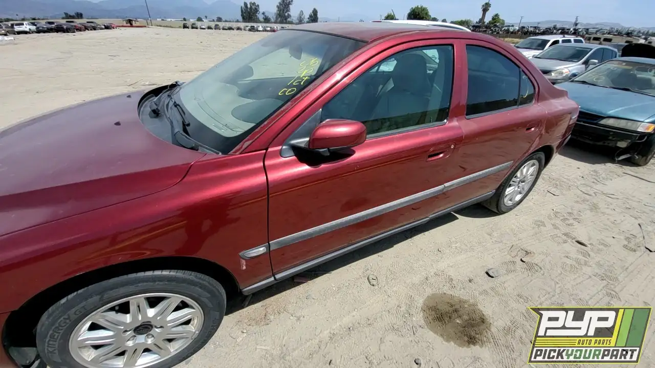 Photo of 2004 Volvo S60