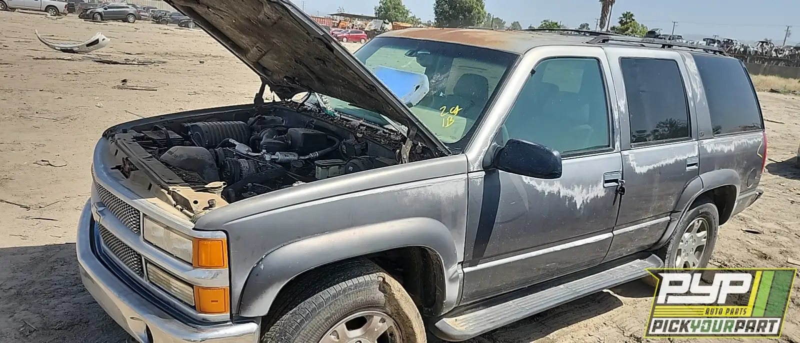 Photo of 1999 Chevrolet Tahoe