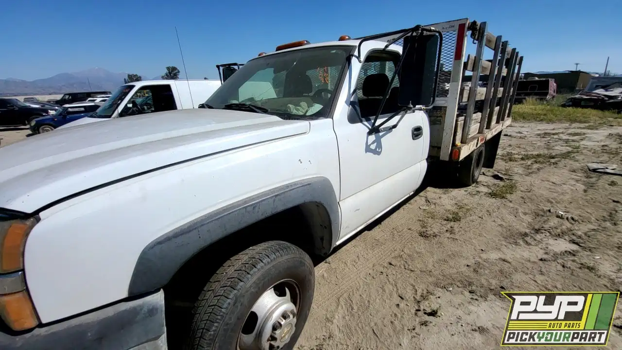 Photo of 2004 Chevrolet Silverado 3500