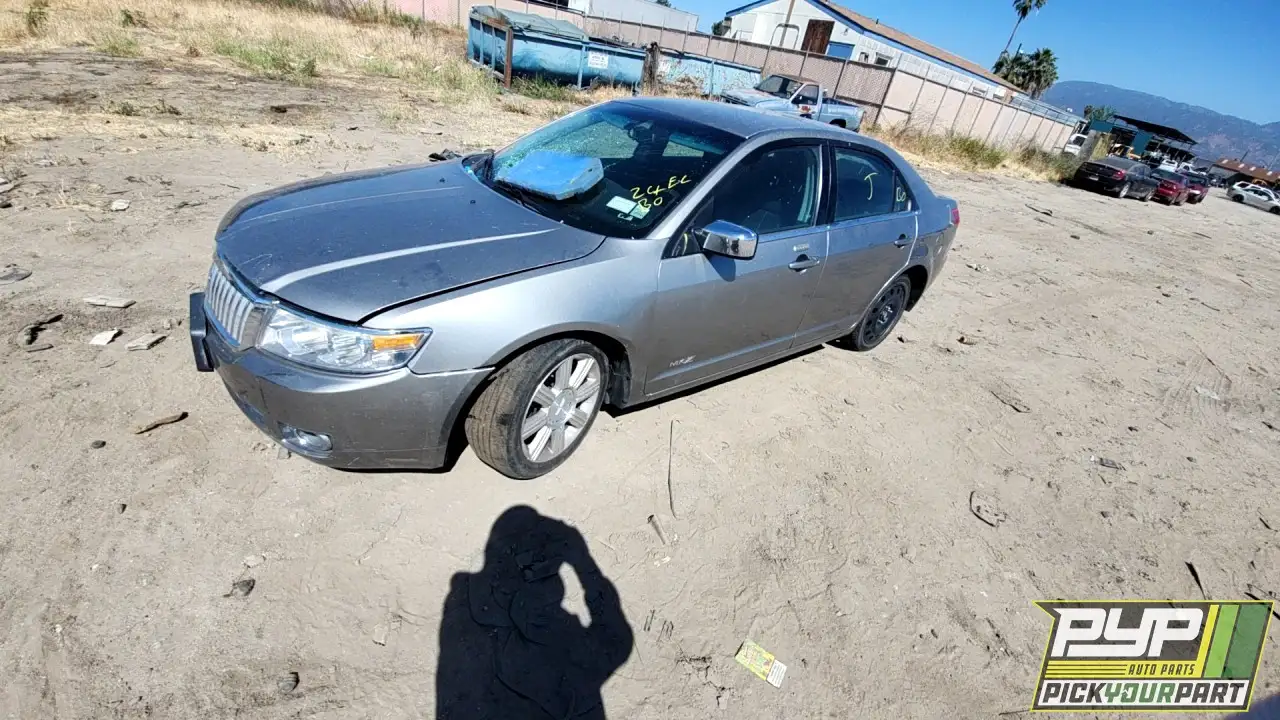 Photo of 2008 Lincoln Mkz