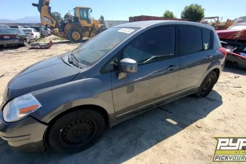 Photo of 2011 Nissan Versa