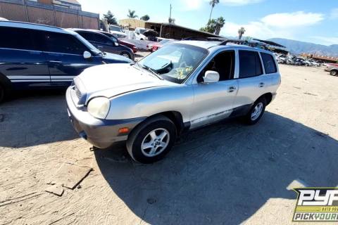 Photo of 2004 Hyundai Santa Fe