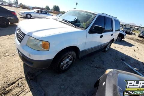Photo of 2004 Ford Expedition