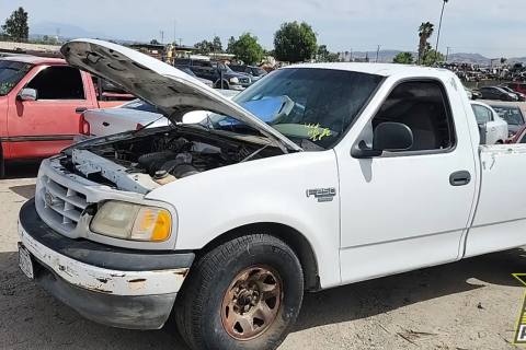 Photo of 1999 Ford F-250