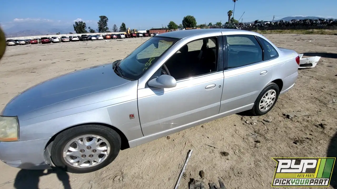 Photo of 2003 Saturn L200