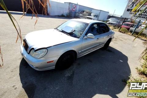 Photo of 2005 Hyundai Sonata