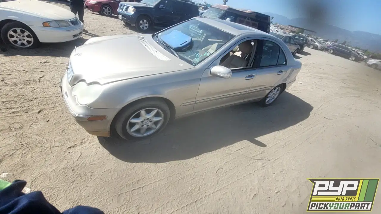 Photo of 2002 Mercedes-Benz C320