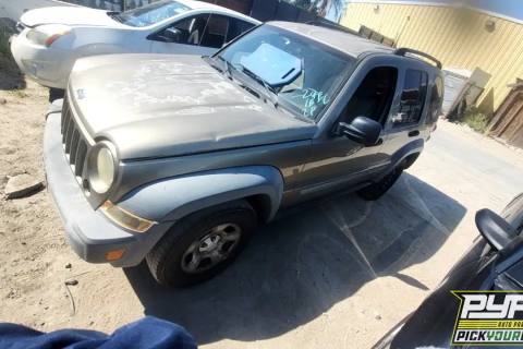Photo of 2005 Jeep Liberty