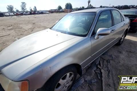 Photo of 2002 Acura Rl