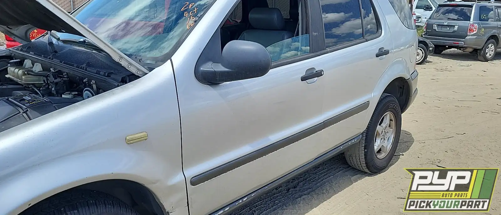 Photo of 1998 Mercedes-Benz Ml320