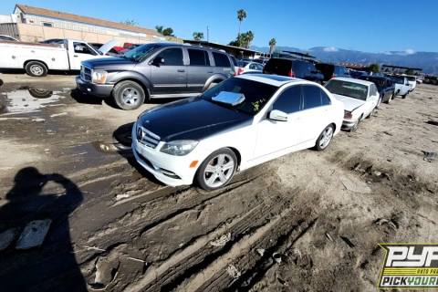 Photo of 2011 Mercedes-Benz C300