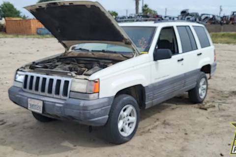 Photo of 1996 Jeep Grand Cherokee