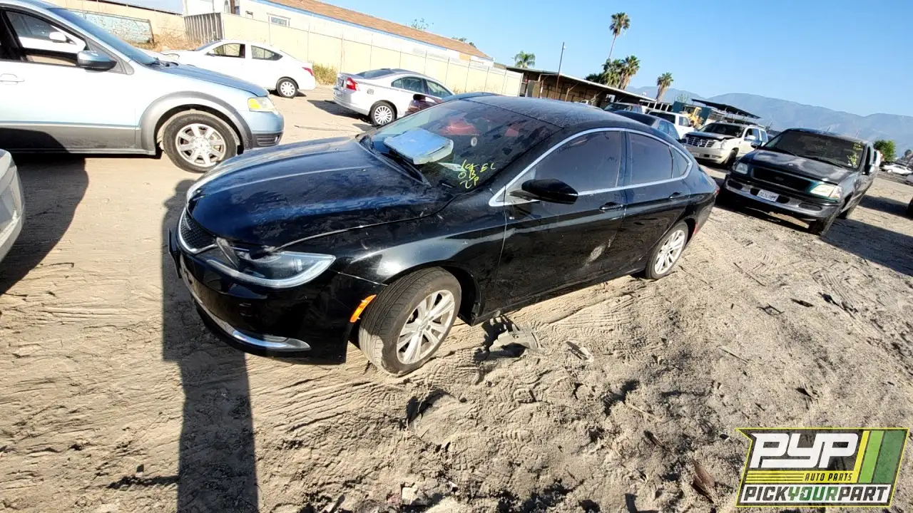 Photo of 2015 Chrysler 200