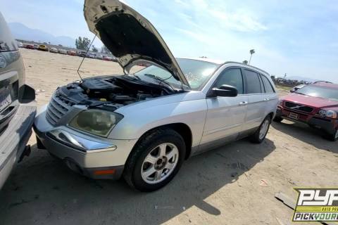 Photo of 2004 Chrysler Pacifica